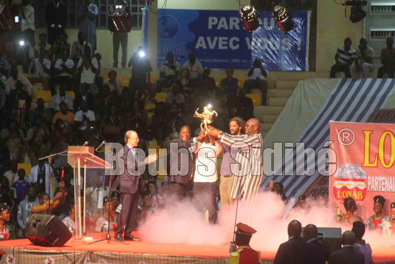 Fespaco 2017: Alain Gomis Du Sénégal Remporte L&#039;etalon D&#039;or